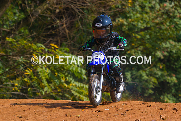 PISTON POPPERS MC PARKSBURG PA D-6 FLAT TRACK BIKES 10-6-2013-9011