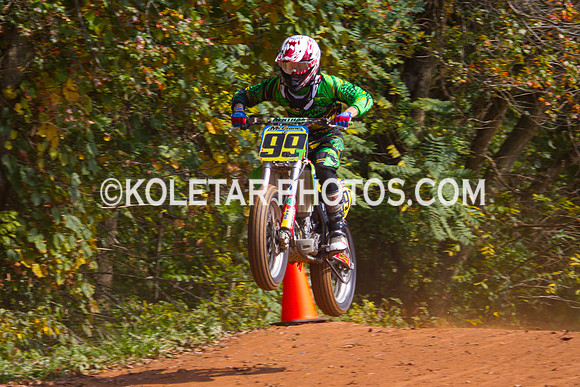 PISTON POPPERS MC PARKSBURG PA D-6 FLAT TRACK BIKES 10-6-2013-8991
