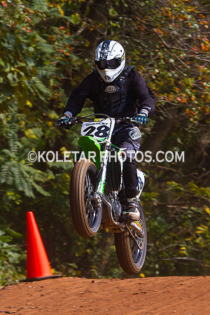 PISTON POPPERS MC PARKSBURG PA D-6 FLAT TRACK BIKES 10-6-2013-8902