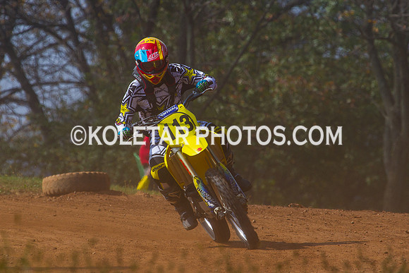 PISTON POPPERS MC PARKSBURG PA D-6 FLAT TRACK BIKES 10-6-2013-8832