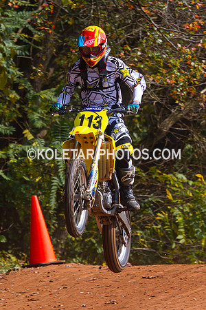 PISTON POPPERS MC PARKSBURG PA D-6 FLAT TRACK BIKES 10-6-2013-8848