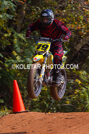 PISTON POPPERS MC PARKSBURG PA D-6 FLAT TRACK BIKES 10-6-2013-8850