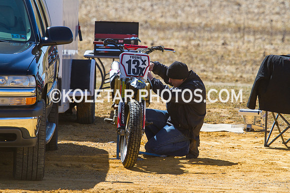TRAILWAYS SPEEDWAY HANOVER PA D-6 AMA FLAT TRACK BIKES 3-29-2015-1405