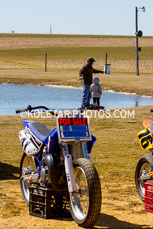 TRAILWAYS SPEEDWAY HANOVER PA D-6 AMA FLAT TRACK BIKES 3-29-2015-1376