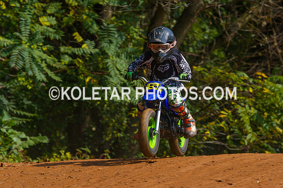 PISTON POPPERS MC PARKSBURG PA D-6 FLAT TRACK BIKES 10-6-2013-9014