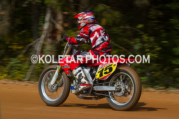 PISTON POPPERS MC PARKSBURG PA D-6 FLAT TRACK BIKES 10-6-2013-8966