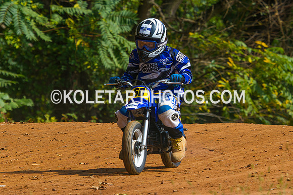 PISTON POPPERS MC PARKSBURG PA D-6 FLAT TRACK BIKES 10-6-2013-9010