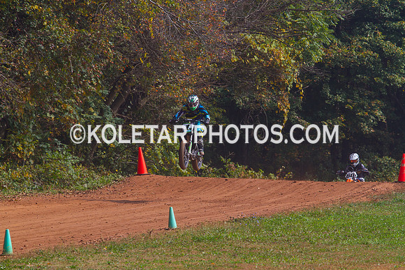 PISTON POPPERS MC PARKSBURG PA D-6 FLAT TRACK BIKES 10-6-2013-98