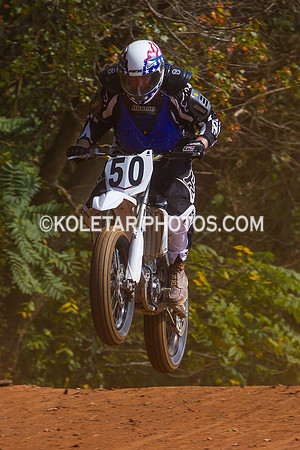 PISTON POPPERS MC PARKSBURG PA D-6 FLAT TRACK BIKES 10-6-2013-8963