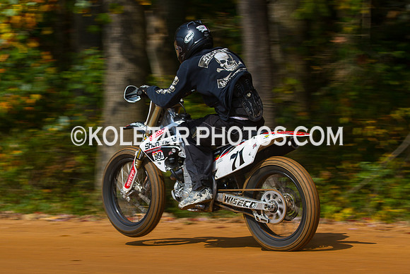 PISTON POPPERS MC PARKSBURG PA D-6 FLAT TRACK BIKES 10-6-2013-8927