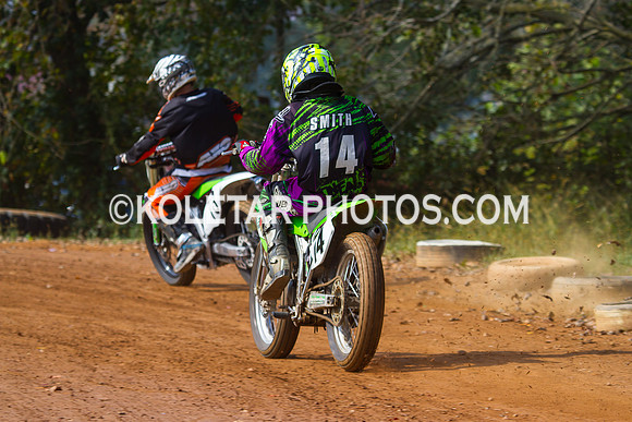 PISTON POPPERS MC PARKSBURG PA D-6 FLAT TRACK BIKES 10-6-2013-8756