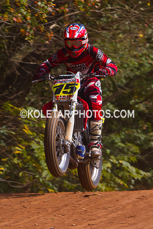 PISTON POPPERS MC PARKSBURG PA D-6 FLAT TRACK BIKES 10-6-2013-8956