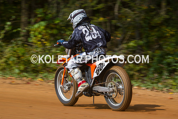 PISTON POPPERS MC PARKSBURG PA D-6 FLAT TRACK BIKES 10-6-2013-8965