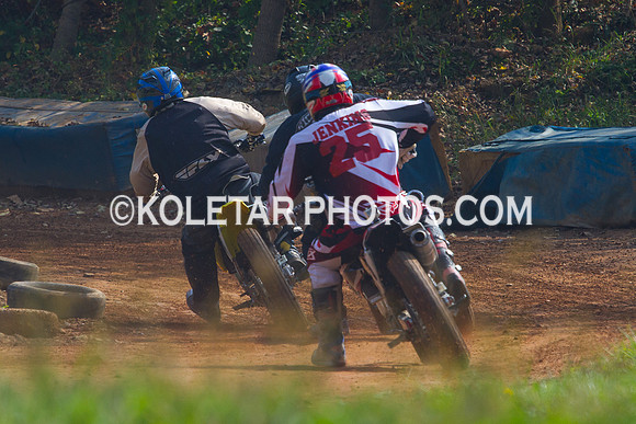 PISTON POPPERS MC PARKSBURG PA D-6 FLAT TRACK BIKES 10-6-2013-8918