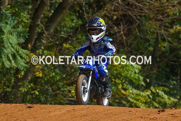 PISTON POPPERS MC PARKSBURG PA D-6 FLAT TRACK BIKES 10-6-2013-9012