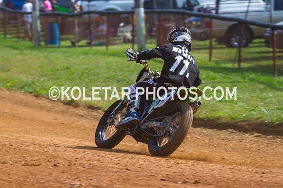 PISTON POPPERS MC PARKSBURG PA D-6 FLAT TRACK BIKES 10-6-2013-8746