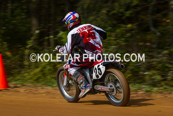 PISTON POPPERS MC PARKSBURG PA D-6 FLAT TRACK BIKES 10-6-2013-8929