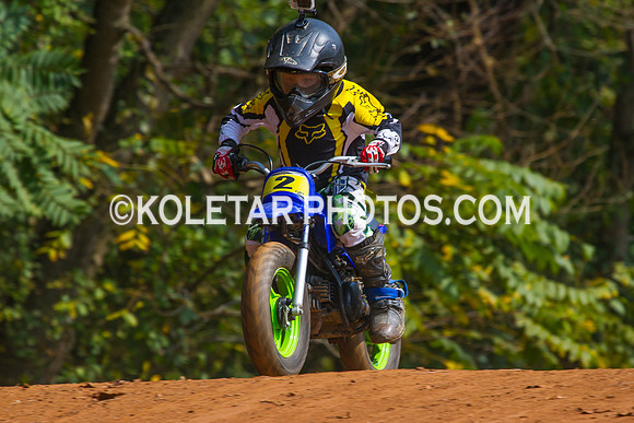 PISTON POPPERS MC PARKSBURG PA D-6 FLAT TRACK BIKES 10-6-2013-9013