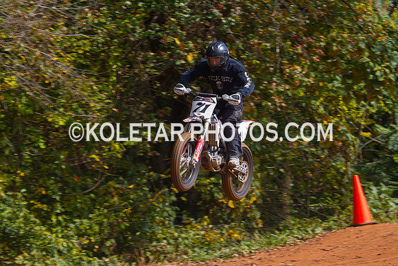 PISTON POPPERS MC PARKSBURG PA D-6 FLAT TRACK BIKES 10-6-2013-8923