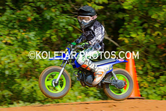 PISTON POPPERS MC PARKSBURG PA D-6 FLAT TRACK BIKES 10-6-2013-9026