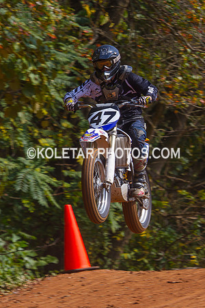 PISTON POPPERS MC PARKSBURG PA D-6 FLAT TRACK BIKES 10-6-2013-8866