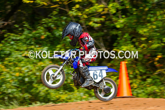PISTON POPPERS MC PARKSBURG PA D-6 FLAT TRACK BIKES 10-6-2013-9028