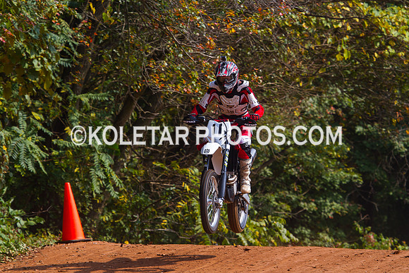 PISTON POPPERS MC PARKSBURG PA D-6 FLAT TRACK BIKES 10-6-2013-8841
