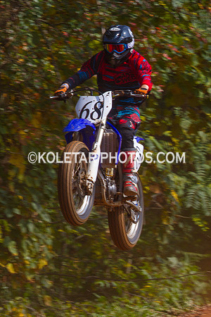 PISTON POPPERS MC PARKSBURG PA D-6 FLAT TRACK BIKES 10-6-2013-8897