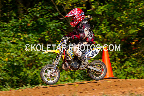 PISTON POPPERS MC PARKSBURG PA D-6 FLAT TRACK BIKES 10-6-2013-9086