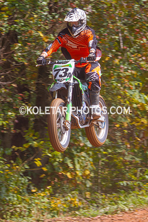 PISTON POPPERS MC PARKSBURG PA D-6 FLAT TRACK BIKES 10-6-2013-8871