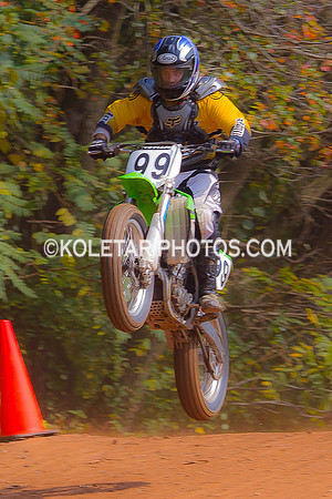 PISTON POPPERS MC PARKSBURG PA D-6 FLAT TRACK BIKES 10-6-2013-8907