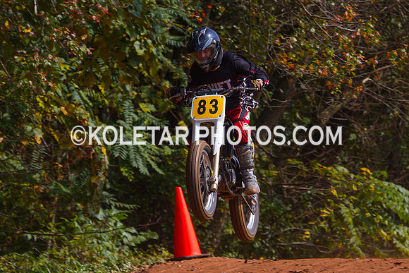 PISTON POPPERS MC PARKSBURG PA D-6 FLAT TRACK BIKES 10-6-2013-8809