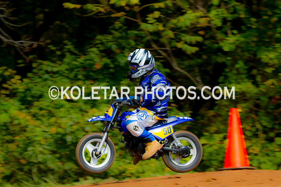 PISTON POPPERS MC PARKSBURG PA D-6 FLAT TRACK BIKES 10-6-2013-9029