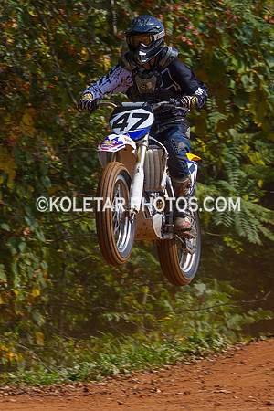 PISTON POPPERS MC PARKSBURG PA D-6 FLAT TRACK BIKES 10-6-2013-8882