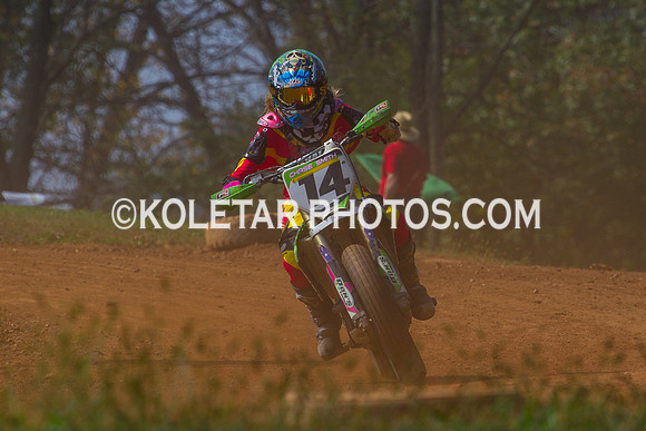 PISTON POPPERS MC PARKSBURG PA D-6 FLAT TRACK BIKES 10-6-2013-8830