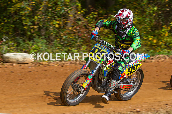 PISTON POPPERS MC PARKSBURG PA D-6 FLAT TRACK BIKES 10-6-2013-8742