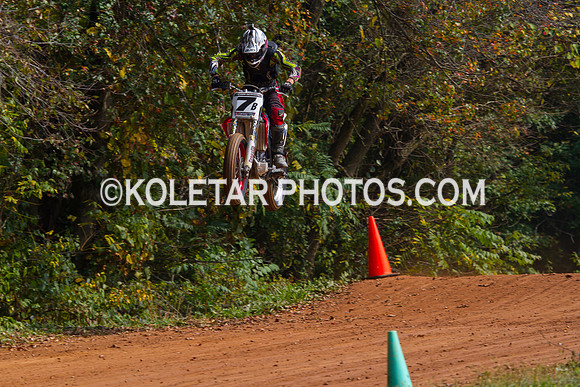 PISTON POPPERS MC PARKSBURG PA D-6 FLAT TRACK BIKES 10-6-2013-8781